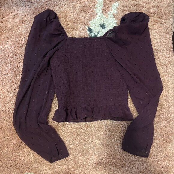 NWT $68 EXPRESS Smocked Top Sheer Burgundy Puff Sleeves w/ Shoulder Pads Sz XS - Picture 5 of 7